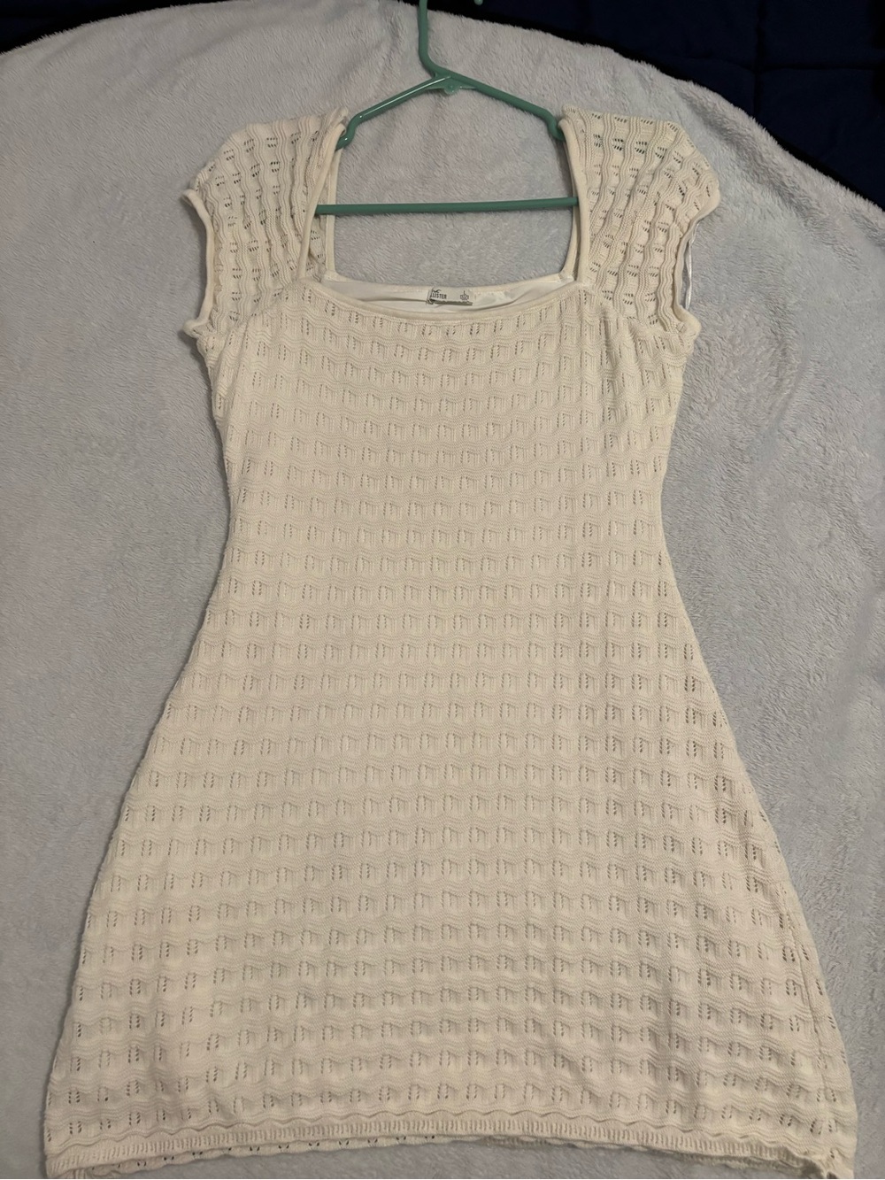 Women’s Hollister Cream Knit Cap-Sleeve Dress